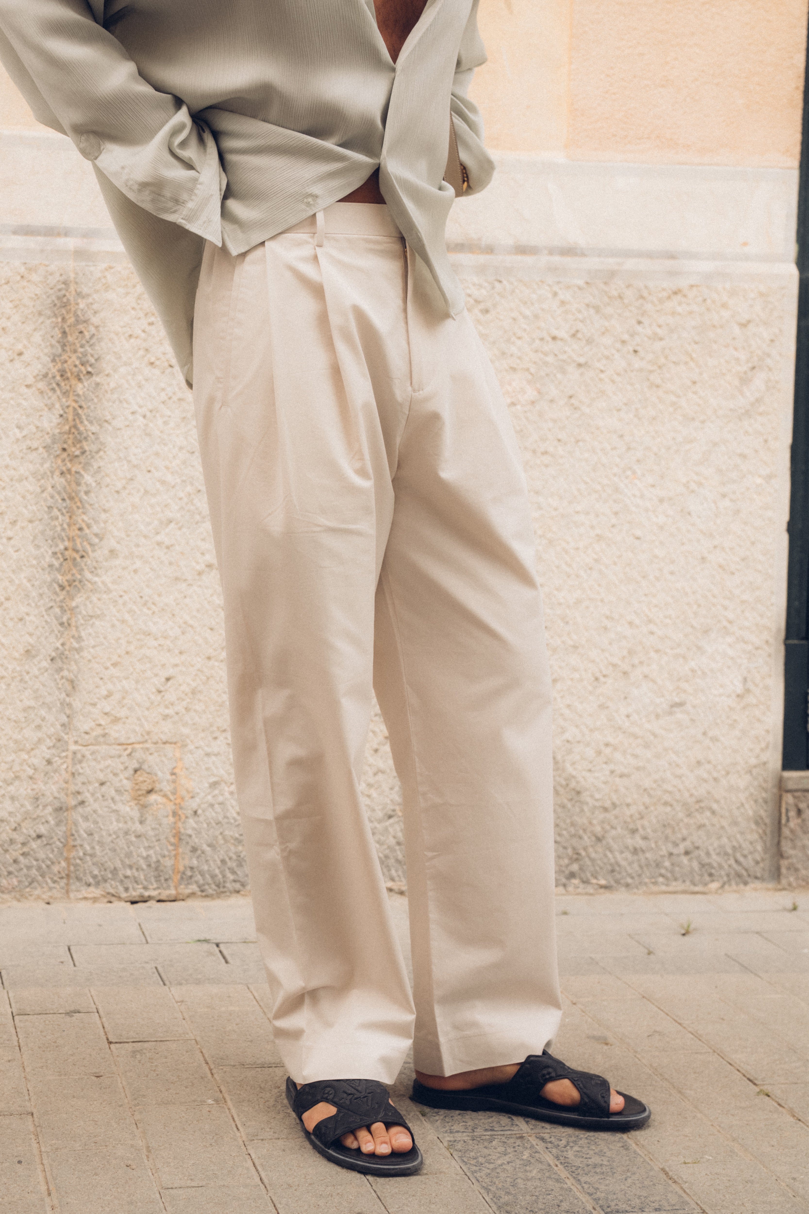 Sink Tailored Loose Pant in Cream